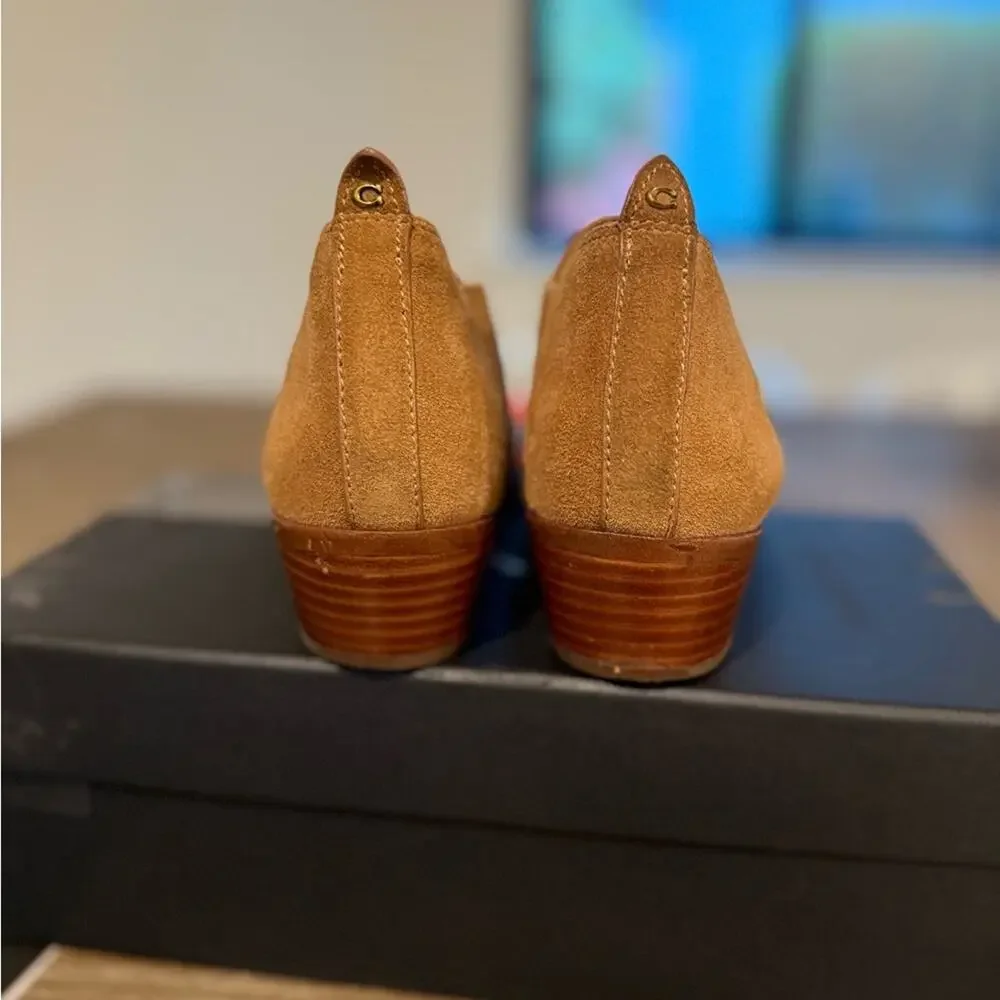Coach Devin Bootie – Tan Suede Low Ankle Boots Size 7